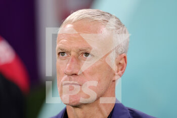 2022-12-04 - Head coach Didier Deschamps of France during the FIFA World Cup 2022, Round of 16 football match between France and Poland on December 4, 2022 at Al Thumama Stadium in Doha, Qatar - FOOTBALL - WORLD CUP 2022 - 1/8 - FRANCE V POLAND - FIFA WORLD CUP - SOCCER