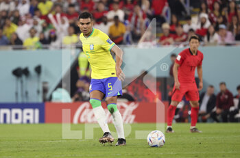 2022-12-05 - Casemiro of Brazil during the FIFA World Cup 2022, Round of 16 football match between Brazil and Korea Republic on December 5, 2022 at Stadium 974 in Doha, Qatar - FOOTBALL - WORLD CUP 2022 - 1/8 - BRAZIL V KOREA REPUBLIC - FIFA WORLD CUP - SOCCER