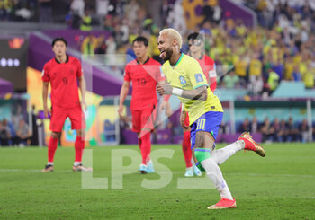 2022-12-05 - Neymar of Brazil celebrates the 2-0 goal during the FIFA World Cup 2022, Round of 16 football match between Brazil and Korea Republic on December 5, 2022 at Stadium 974 in Doha, Qatar - FOOTBALL - WORLD CUP 2022 - 1/8 - BRAZIL V KOREA REPUBLIC - FIFA WORLD CUP - SOCCER
