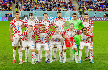 2022-12-06 - Team of Croatia during the FIFA World Cup 2022, Round of 16 football match between Japan and Croatia on December 5, 2022 at Al-Janoub Stadium in Al-Wakrah, Qatar - FOOTBALL - WORLD CUP 2022 - 1/8 - JAPAN V CROATIA - FIFA WORLD CUP - SOCCER