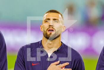 2022-12-06 - Mateo Kovacic (8) of Croatia during the FIFA World Cup 2022, Round of 16 football match between Japan and Croatia on December 5, 2022 at Al-Janoub Stadium in Al-Wakrah, Qatar - FOOTBALL - WORLD CUP 2022 - 1/8 - JAPAN V CROATIA - FIFA WORLD CUP - SOCCER