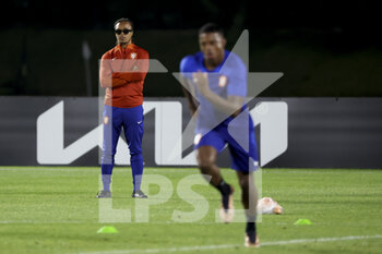 08/12/2022 - Assistant-coach of Netherlands Edgar Davis during Netherlands training session at the Qatar University training center during the FIFA World Cup 2022 on December 8, 2022 in Doha, Qatar - FOOTBALL - WORLD CUP 2022 - MISCS - FIFA MONDIALI - CALCIO