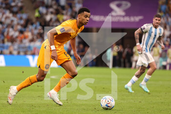 2022-12-09 - Cody Gakpo of Netherlands during the FIFA World Cup 2022, Quarter-final football match between Netherlands and Argentina on December 9, 2022 at Lusail Stadium in Al Daayen, Qatar - FOOTBALL - WORLD CUP 2022 - 1/4 - NETHERLANDS V ARGENTINA - FIFA WORLD CUP - SOCCER