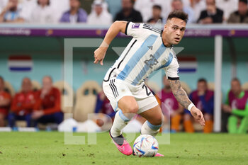 2022-12-09 - Lautaro Martinez of Argentina during the FIFA World Cup 2022, Quarter-final football match between Netherlands and Argentina on December 9, 2022 at Lusail Stadium in Al Daayen, Qatar - FOOTBALL - WORLD CUP 2022 - 1/4 - NETHERLANDS V ARGENTINA - FIFA WORLD CUP - SOCCER