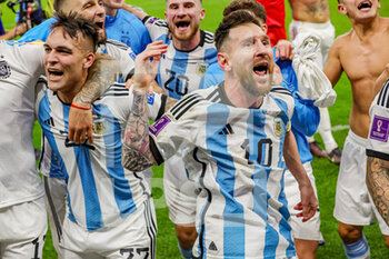 2022-12-10 - Lionel Messi (10) of Argentina celebrates a win on penalties during the FIFA World Cup 2022, Quarter-final football match between Netherlands and Argentina on December 9, 2022 at Lusail Stadium in Al Daayen, Qatar - FOOTBALL - WORLD CUP 2022 - 1/4 - NETHERLANDS V ARGENTINA - FIFA WORLD CUP - SOCCER
