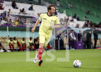2022-12-12 - Alessandro Del Piero of Italy during a football match gathering FIFA legends and workers who built the stadiums to benefit the charity 'Football unites the World' at Al Thumama Stadium during the FIFA World Cup 2022 on December 12, 2022 in Doha, Qatar - FOOTBALL - WORLD CUP 2022 - MISCS - FIFA WORLD CUP - SOCCER