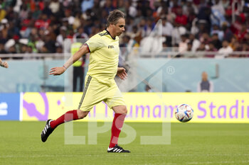 2022-12-12 - Nuno Gomes of Portugal during a football match gathering FIFA legends and workers who built the stadiums to benefit the charity 'Football unites the World' at Al Thumama Stadium during the FIFA World Cup 2022 on December 12, 2022 in Doha, Qatar - FOOTBALL - WORLD CUP 2022 - MISCS - FIFA WORLD CUP - SOCCER