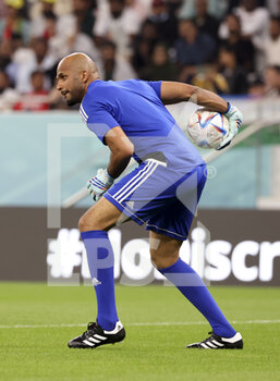 2022-12-12 - Goalkeeper Ali Al Habsi of Oman during a football match gathering FIFA legends and workers who built the stadiums to benefit the charity 'Football unites the World' at Al Thumama Stadium during the FIFA World Cup 2022 on December 12, 2022 in Doha, Qatar - FOOTBALL - WORLD CUP 2022 - MISCS - FIFA WORLD CUP - SOCCER