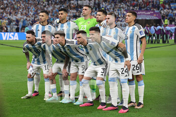 2022-12-13 - Players of Argentina prior to the FIFA World Cup 2022, Semi-final football match between Argentina and Croatia on December 13, 2022 at Lusail Stadium in Al Daayen, Qatar - FOOTBALL - WORLD CUP 2022 - 1/2 - ARGENTINA V CROATIA - FIFA WORLD CUP - SOCCER