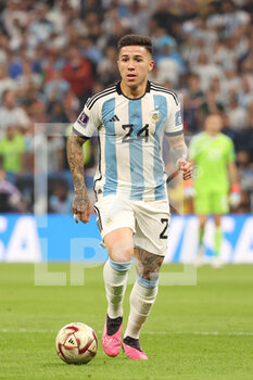 2022-12-13 - Enzo Fernandez of Argentina during the FIFA World Cup 2022, Semi-final football match between Argentina and Croatia on December 13, 2022 at Lusail Stadium in Al Daayen, Qatar - FOOTBALL - WORLD CUP 2022 - 1/2 - ARGENTINA V CROATIA - FIFA WORLD CUP - SOCCER