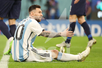 2022-12-13 - Lionel Messi of Argentina during the FIFA World Cup 2022, Semi-final football match between Argentina and Croatia on December 13, 2022 at Lusail Stadium in Al Daayen, Qatar - FOOTBALL - WORLD CUP 2022 - 1/2 - ARGENTINA V CROATIA - FIFA WORLD CUP - SOCCER