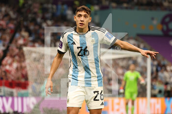 2022-12-13 - Nahuel Molina of Argentina during the FIFA World Cup 2022, Semi-final football match between Argentina and Croatia on December 13, 2022 at Lusail Stadium in Al Daayen, Qatar - FOOTBALL - WORLD CUP 2022 - 1/2 - ARGENTINA V CROATIA - FIFA WORLD CUP - SOCCER