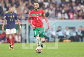 2022-12-14 - Hakim Ziyech of Morocco during the FIFA World Cup 2022, Semi-final football match between France and Morocco on December 14, 2022 at Al Bayt Stadium in Al Khor, Qatar - FOOTBALL - WORLD CUP 2022 - 1/2 - FRANCE V MOROCCO - FIFA WORLD CUP - SOCCER