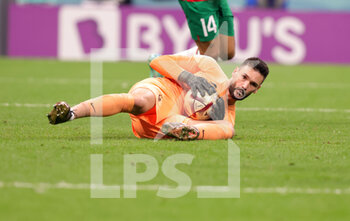 2022-12-14 - Hugo Lloris of France during the FIFA World Cup 2022, Semi-final football match between France and Morocco on December 14, 2022 at Al Bayt Stadium in Al Khor, Qatar - FOOTBALL - WORLD CUP 2022 - 1/2 - FRANCE V MOROCCO - FIFA WORLD CUP - SOCCER