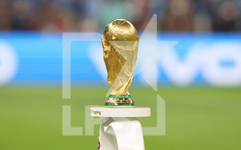 2022-12-18 - The FIFA World Cup trophy during the FIFA World Cup 2022, Final football match between Argentina and France on December 18, 2022 at Lusail Stadium in Al Daayen, Qatar - FOOTBALL - WORLD CUP 2022 - FINAL - ARGENTINA V FRANCE - FIFA WORLD CUP - SOCCER