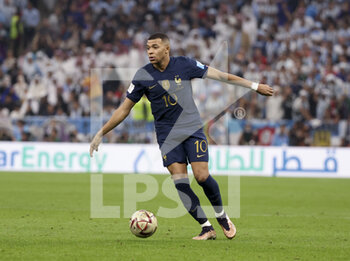 2022-12-18 - Kylian Mbappe of France during the FIFA World Cup 2022, Final football match between Argentina and France on December 18, 2022 at Lusail Stadium in Al Daayen, Qatar - FOOTBALL - WORLD CUP 2022 - FINAL - ARGENTINA V FRANCE - FIFA WORLD CUP - SOCCER