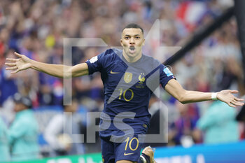 2022-12-18 - Kylian Mbappe of France celebrates his goal 3-3 during the FIFA World Cup 2022, Final football match between Argentina and France on December 18, 2022 at Lusail Stadium in Al Daayen, Qatar - FOOTBALL - WORLD CUP 2022 - FINAL - ARGENTINA V FRANCE - FIFA WORLD CUP - SOCCER