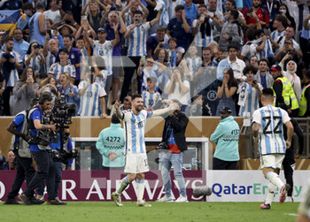 2022-12-18 - Lionel Messi of Argentina celebrates the victory after the penalty shootout of the FIFA World Cup 2022, Final football match between Argentina and France on December 18, 2022 at Lusail Stadium in Al Daayen, Qatar - FOOTBALL - WORLD CUP 2022 - FINAL - ARGENTINA V FRANCE - FIFA WORLD CUP - SOCCER