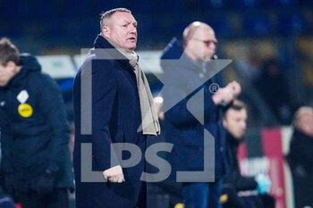 2022-01-22 - Coach Ron Jans of FC Twente during the Netherlands championship Eredivisie football match between Willem II and FC Twente on January 22, 2022 at Koning Willem II Stadion in Tilburg, Netherlands - WILLEM II VS FC TWENTE - NETHERLANDS EREDIVISIE - SOCCER