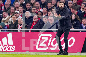 2022-11-06 - Coach Ruud Van Nistelrooy of PSV during the Netherlands championship Eredivisie football match between Ajax and PSV on November 6, 2022 at the Johan Cruijff Arena in Amsterdam, Netherlands - FOOTBALL - NETHERLANDS CHAMP - AJAX V PSV - NETHERLANDS EREDIVISIE - SOCCER