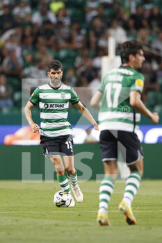 2022-08-27 - Luis Neto of Sporting CP during the Portuguese championship, Liga Bwin football match between Sporting CP and GD Chaves on August 27, 2022 at Jose Alvalade stadium in Lisbon, Portugal - FOOTBALL - PORTUGUESE CHAMP - SPORTING CP V CHAVES - PORTUGUESE PRIMEIRA LIGA - SOCCER
