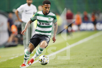 2022-08-27 - Marcus Edwards of Sporting CP during the Portuguese championship, Liga Bwin football match between Sporting CP and GD Chaves on August 27, 2022 at Jose Alvalade stadium in Lisbon, Portugal - FOOTBALL - PORTUGUESE CHAMP - SPORTING CP V CHAVES - PORTUGUESE PRIMEIRA LIGA - SOCCER