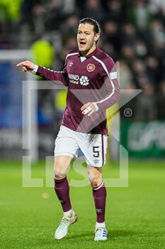 2022-01-26 - Peter Haring (5) of Heart of Midlothian FC during the Scottish championship, Cinch SPFL Premiership football match between Heart of Midlothian and Celtic on January 26, 2022 at Tynecastle Park in Edinburgh, Scotland - HEART OF MIDLOTHIAN VS CELTIC - SCOTTISH PREMIERSHIP - SOCCER