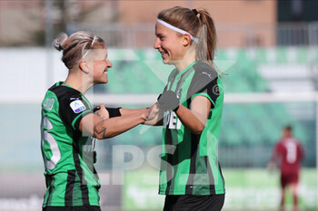 2022-01-22 - Kamila Dubcova of US SASSUOLO celebrates with Lana Clelland of US SASSUOLO after scoring a goal during the Serie A Women match between US Sassuolo and Hellas Verona FC at Enzo Ricci on January 22, 2022 in Sassuolo (MO), Italy. - US SASSUOLO VS HELLAS VERONA WOMEN - ITALIAN SERIE A WOMEN - SOCCER