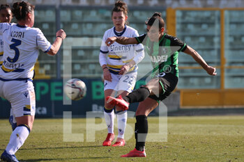 2022-01-22 - Benedetta Orsi of US SASSUOLO in action (goal) during the Serie A Women match between US Sassuolo and Hellas Verona FC at Enzo Ricci on January 22, 2022 in Sassuolo (MO), Italy. - US SASSUOLO VS HELLAS VERONA WOMEN - ITALIAN SERIE A WOMEN - SOCCER