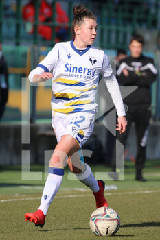 2022-01-22 - Anna Catelli of HELLAS VERONA FC in action during the Serie A Women match between US Sassuolo and Hellas Verona FC at Enzo Ricci on January 22, 2022 in Sassuolo (MO), Italy. - US SASSUOLO VS HELLAS VERONA WOMEN - ITALIAN SERIE A WOMEN - SOCCER
