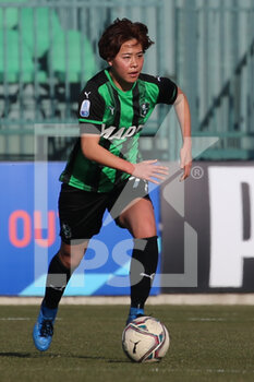 2022-01-22 - Nanoka Iriguchi of US SASSUOLO in action during the Serie A Women match between US Sassuolo and Hellas Verona FC at Enzo Ricci on January 22, 2022 in Sassuolo (MO), Italy. - US SASSUOLO VS HELLAS VERONA WOMEN - ITALIAN SERIE A WOMEN - SOCCER