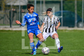 2022-02-27 - Melissa Bellucci (Empoli) fights for the ball against Tuija Annika Hyyrynen (Juventus) - EMPOLI LADIES VS JUVENTUS FC - ITALIAN SERIE A WOMEN - SOCCER