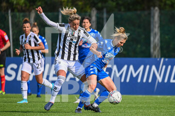 2022-02-27 - Martina Rosucci (Juventus) fights for the ball against Cecilia Prugna (Empoli) - EMPOLI LADIES VS JUVENTUS FC - ITALIAN SERIE A WOMEN - SOCCER