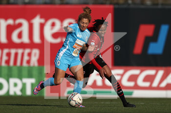 2022-03-06 - Lindsey Thomas (AC Milan) and Sara Gonzalez Rodriguez (Napoli femminile) battle for the ball  - AC MILAN VS NAPOLI FEMMINILE - ITALIAN SERIE A WOMEN - SOCCER