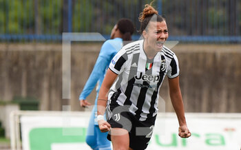 2022-03-19 - Arianna Caruso (21) Juventus Women celebrates after scoring a goal 0 2 during the Italian Football Championship League A Women 2021/2022 match between Napoli Femminile vs Juventus Women at the Arena Giuseppe Piccolo stadium in Cercola (NA), Italy, on 19 march 2022 - NAPOLI FEMMINILE VS JUVENTUS FC - ITALIAN SERIE A WOMEN - SOCCER