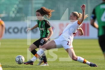 2022-03-26 - Maria Luisa Filangeri of US SASSUOLO competes for the ball with Sophie Roman Haug of AS ROMA during the Serie A Woman match between US Sassuolo and AS Roma at Stadio Ricci on March 26, 2022 in Sassuolo (MO), Italy. - US SASSUOLO VS AS ROMA - ITALIAN SERIE A WOMEN - SOCCER