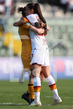 2022-03-26 - Camelia Ceasar and Elin Lena Kollmats of AS ROMA celebrate the victory during the Serie A Woman match between US Sassuolo and AS Roma at Stadio Ricci on March 26, 2022 in Sassuolo (MO), Italy. - US SASSUOLO VS AS ROMA - ITALIAN SERIE A WOMEN - SOCCER
