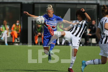 2022-04-03 - Asa Helmvall (sampdoria) and Sara Gama (Juventus Women) - JUVENTUS FC VS UC SAMPDORIA - ITALIAN SERIE A WOMEN - SOCCER