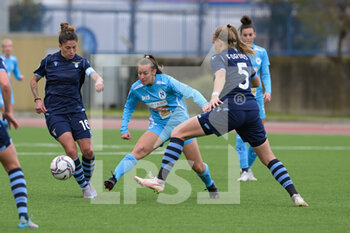 2022-04-02 - control the ball during the Italian Serie A Women 2021/2022 match between Napoli Femminile vs Lazio Women on April 2, 2022 at the Stadium Giuseppe Piccolo in Cercola Italy - NAPOLI FEMMINILE VS LAZIO WOMEN - ITALIAN SERIE A WOMEN - SOCCER