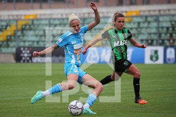 2022-04-24 - Kaja Erzen of NAPOLI FEMMINILE in action during the Serie A Women match between US Sassuolo and Napoli Femminile at Enzo Ricci on April 24, 2022 in Sassuolo (MO), Italy. - US SASSUOLO VS NAPOLI FEMMINILE - ITALIAN SERIE A WOMEN - SOCCER