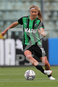2022-04-24 - Kamila Dubcova of US SASSUOLO in action during the Serie A Women match between US Sassuolo and Napoli Femminile at Enzo Ricci on April 24, 2022 in Sassuolo (MO), Italy. - US SASSUOLO VS NAPOLI FEMMINILE - ITALIAN SERIE A WOMEN - SOCCER