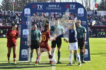 2022-01-15 - Manuela Giugliano of AS Roma Women and Cecilia Prugna of Empoli F.C. Ladies during the 12th day of the Serie A Championship between A.S. Roma Women and Empoli F.C. Ladies at the stadio Tre Fontane on 15th of January, 2022 in Rome, Italy. - AS ROMA WOMEN VS EMPOLI LADIES - ITALIAN SERIE A WOMEN - SOCCER