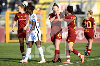 2022-02-27 - Tecla Pettenuzzo of AS Roma during the Serie A Women match between AS Roma and FC Internazionale at Stadio Tre Fontane on February 27, 2022 in Rome, Italy. - AS ROMA VS INTER - FC INTERNAZIONALE - ITALIAN SERIE A WOMEN - SOCCER
