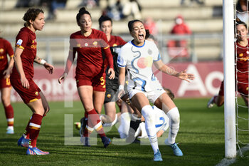 2022-02-27 - Kathellen Sousa Feitoza of Inter during the Serie A Women match between AS Roma and FC Internazionale at Stadio Tre Fontane on February 27, 2022 in Rome, Italy. - AS ROMA VS INTER - FC INTERNAZIONALE - ITALIAN SERIE A WOMEN - SOCCER