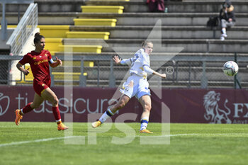 2022-04-03 - Giorgia Marchiori of Hellas Verona during the 19th day of the Serie A Championship between A.S. Roma Women and Hellas Verona Women at the stadio Tre Fontane on 2th of April, 2022 in Rome, Italy. - AS ROMA VS HELLAS VERONA WOMEN - ITALIAN SERIE A WOMEN - SOCCER