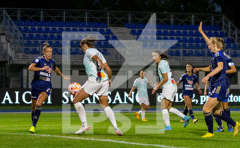 2022-09-30 - Inter Polli Elisa Attacking - COMO WOMEN VS INTER - FC INTERNAZIONALE - ITALIAN SERIE A WOMEN - SOCCER
