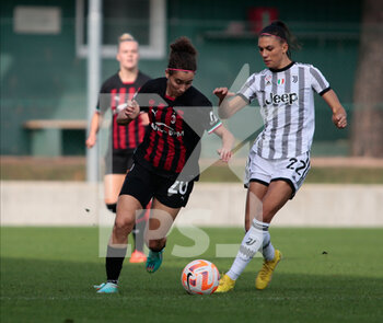 2022-10-22 - Angelica Soffia of Milan Femminile and jw22- during the Italian Women’s Serie A, football match between Ac Milan Femminile and  Juventus Women, on 22 October 2022 at Albinoleffe Stadium, Zanica, Italy.  Photo Nderim Kaceli - AC MILAN VS JUVENTUS FC - ITALIAN SERIE A WOMEN - SOCCER