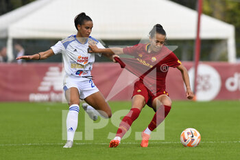 2022-10-23 - Elin Landström of AS Roma Women and Matilde PAVAN of F.C. Como Women during the 7th day of the Serie A Championship between A.S. Roma Women and F.C. Como Women at the stadio Tre Fontane on 23th of September, 2022 in Rome, Italy. - AS ROMA VS COMO WOMEN - ITALIAN SERIE A WOMEN - SOCCER