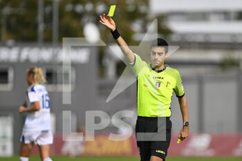 2022-10-23 - Referee Michele Delrio during the 7th day of the Serie A Championship between A.S. Roma Women and F.C. Como Women at the stadio Tre Fontane on 23th of September, 2022 in Rome, Italy. - AS ROMA VS COMO WOMEN - ITALIAN SERIE A WOMEN - SOCCER