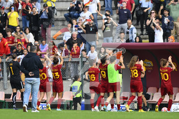 2022-10-23 - A.S. Roma Team during the 7th day of the Serie A Championship between A.S. Roma Women and F.C. Como Women at the stadio Tre Fontane on 23th of September, 2022 in Rome, Italy. - AS ROMA VS COMO WOMEN - ITALIAN SERIE A WOMEN - SOCCER